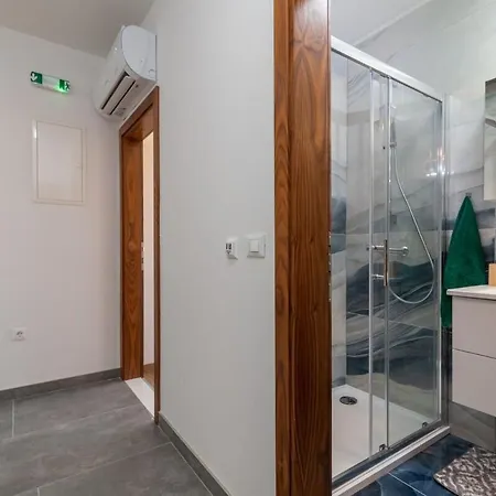 דירה Mileni טרוגיר