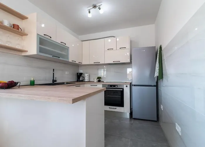 Mileni アパート *